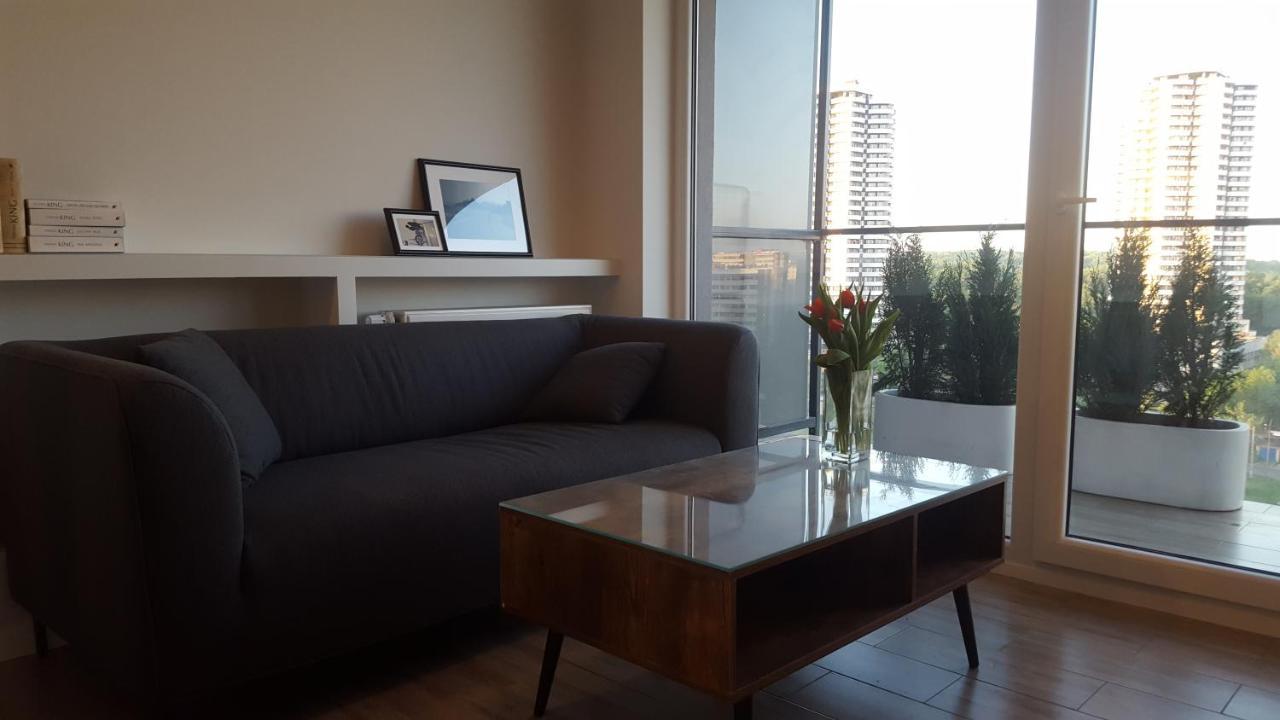 Apartament Wsrod 1000Cy Swiatel - Z Parkingiem W Hali Garazowej- Duzy Balkon Z Lezakami - Piekny Widok Noca Na Panorame Tysiaclecia 카토비체 외부 사진