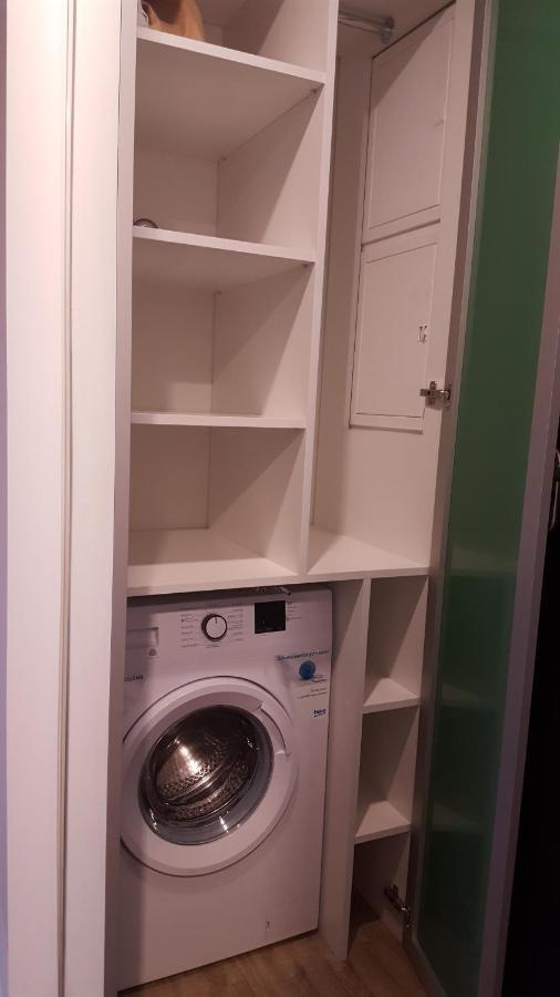 Apartament Wsrod 1000Cy Swiatel - Z Parkingiem W Hali Garazowej- Duzy Balkon Z Lezakami - Piekny Widok Noca Na Panorame Tysiaclecia 카토비체 외부 사진